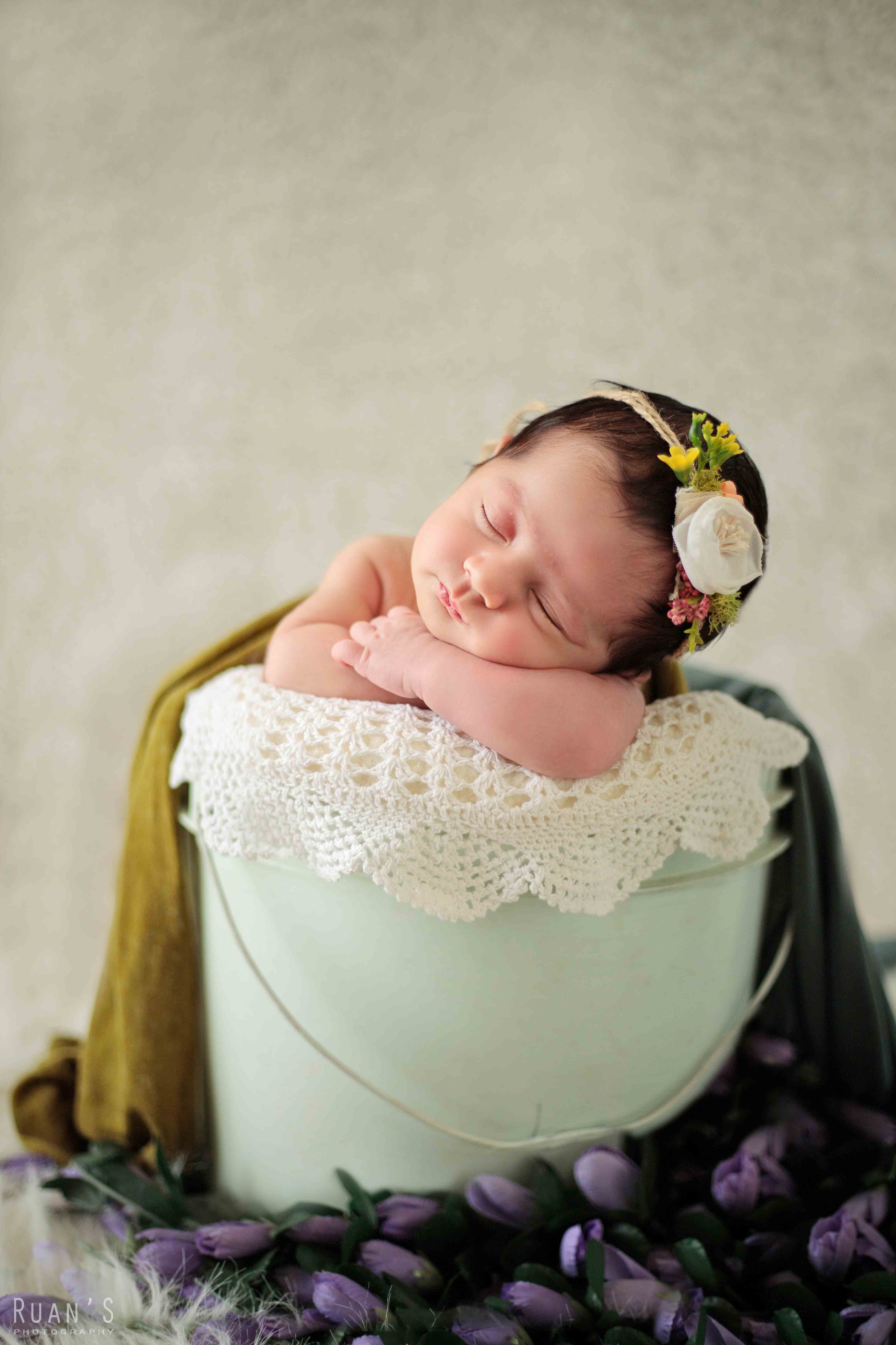 best newborn photographer kolkata
